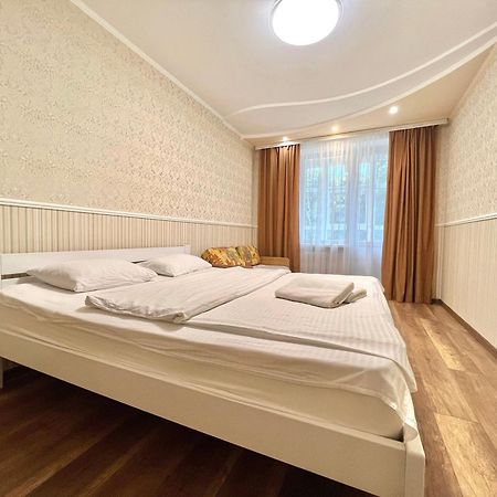 Apartpoltava 100 Квадратних Метрів Затишку В Серці Полтави, Корпусний Парк, Банківський Чек Exterior foto