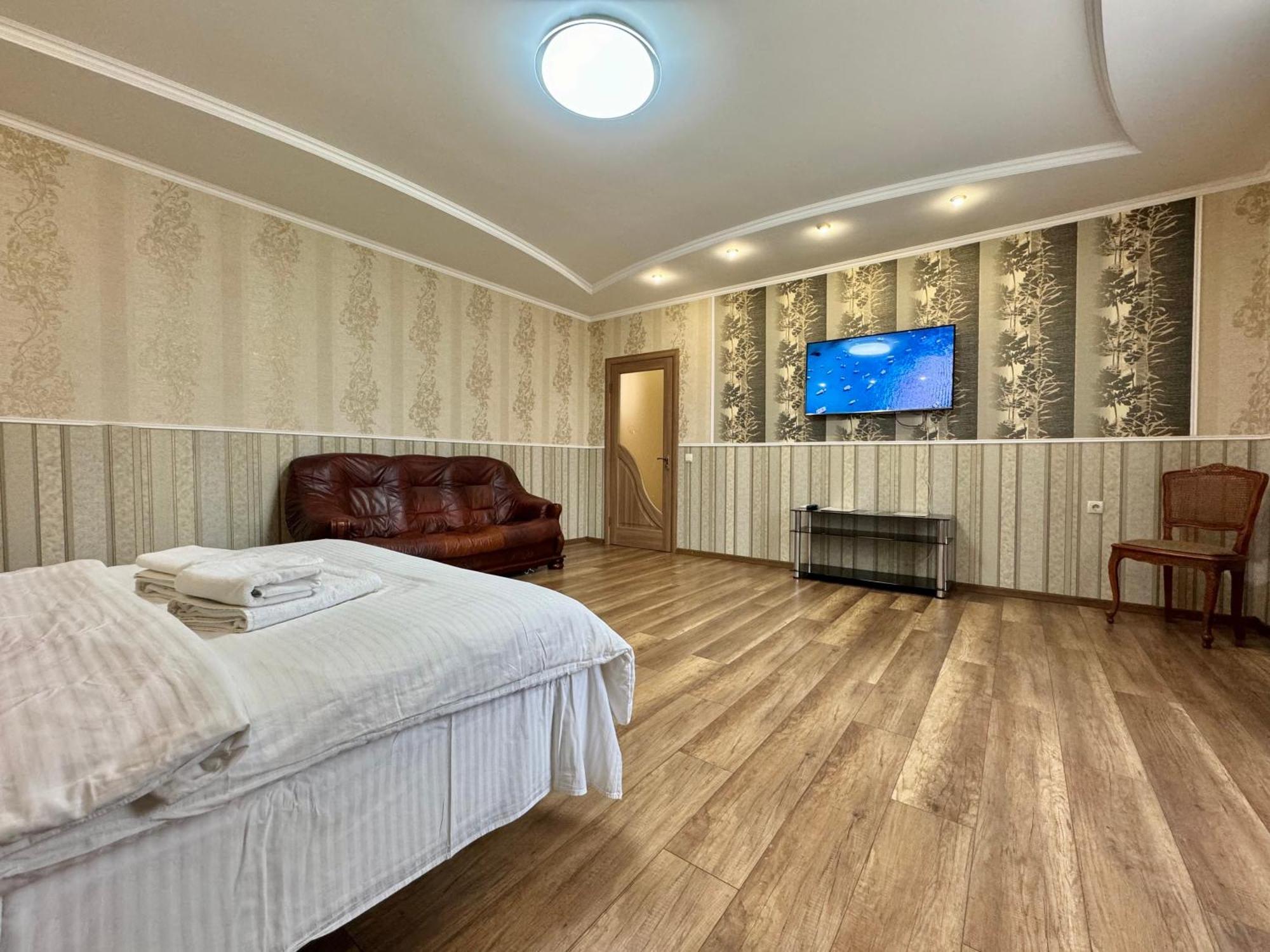 Apartpoltava 100 Квадратних Метрів Затишку В Серці Полтави, Корпусний Парк, Банківський Чек Exterior foto